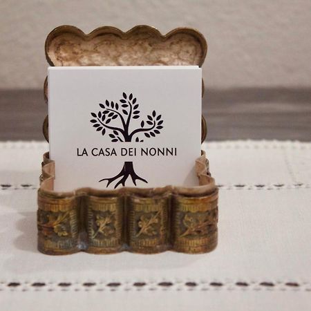 La Casa Dei Nonni Apartment Монеглия Екстериор снимка
