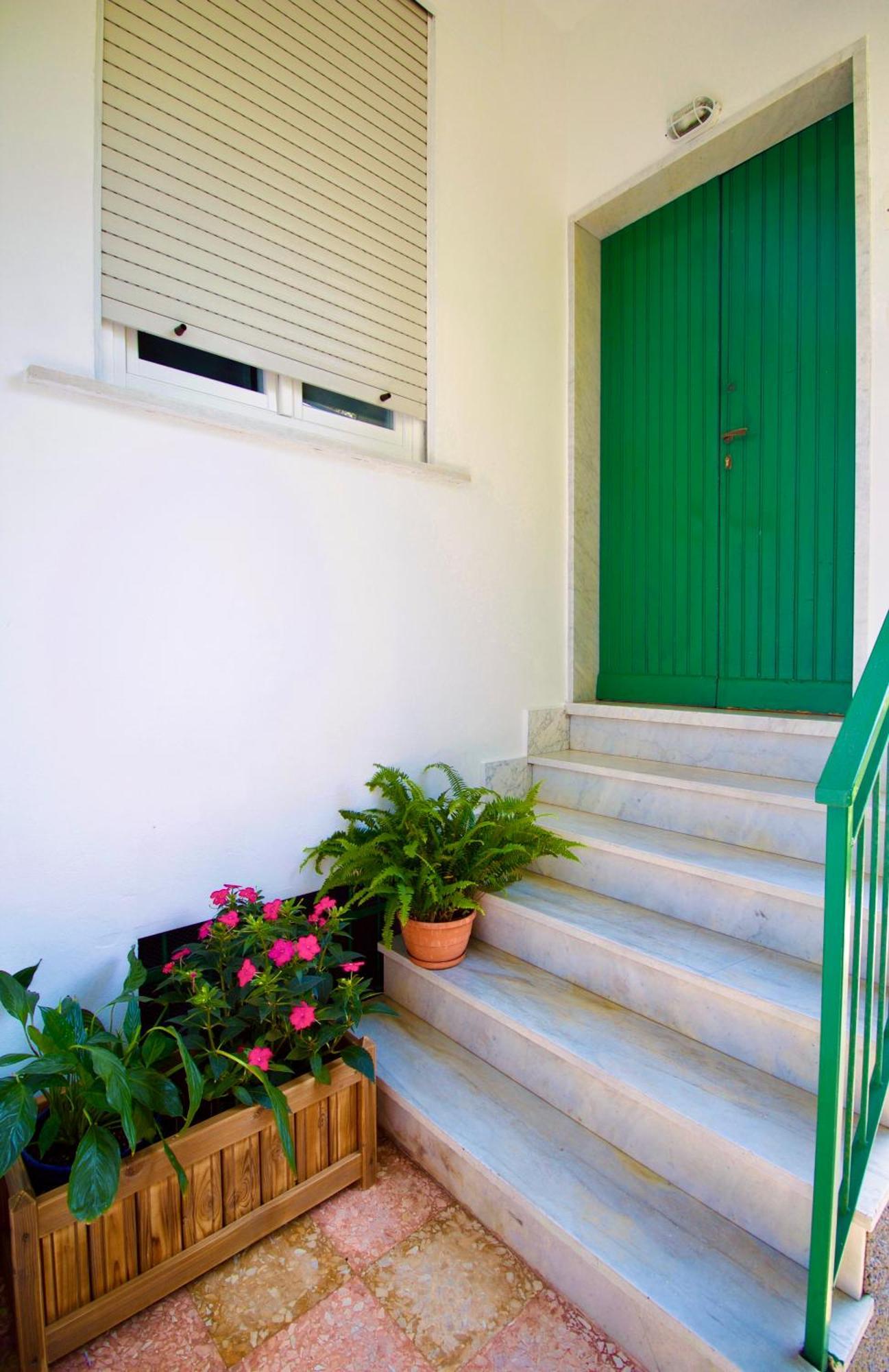 La Casa Dei Nonni Apartment Монеглия Екстериор снимка