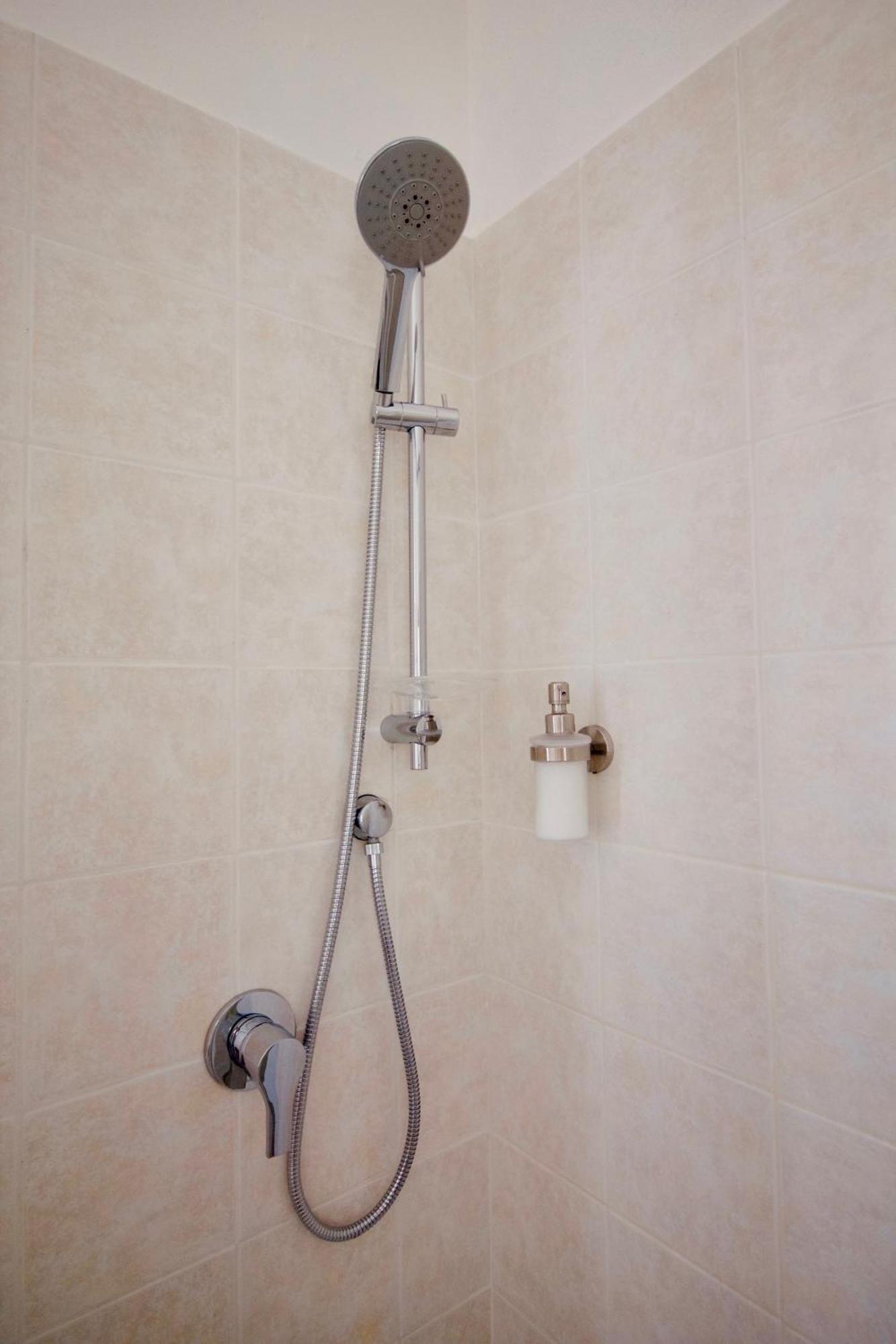 La Casa Dei Nonni Apartment Монеглия Екстериор снимка